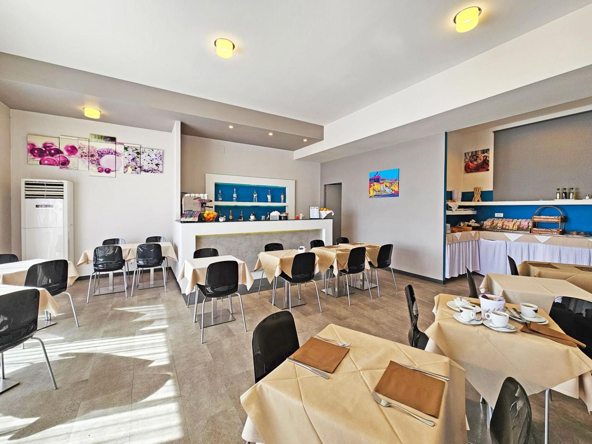 Hotel L'Approdo Porto Azzurro Bagian luar foto